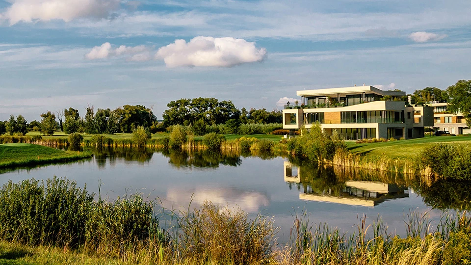 Eladó téglalakás, Zalacsány