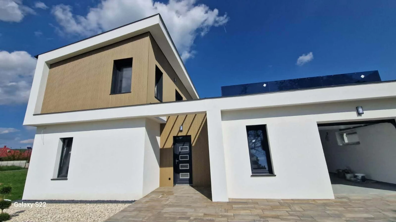 Eladó családi ház, Cserszegtomaj