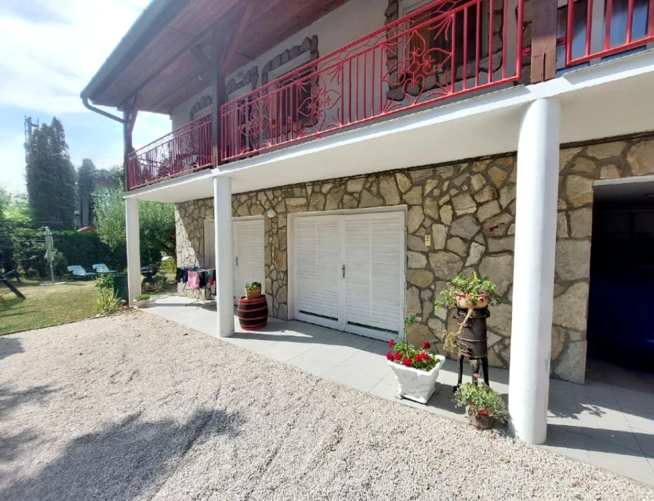 Eladó családi ház, Hévíz