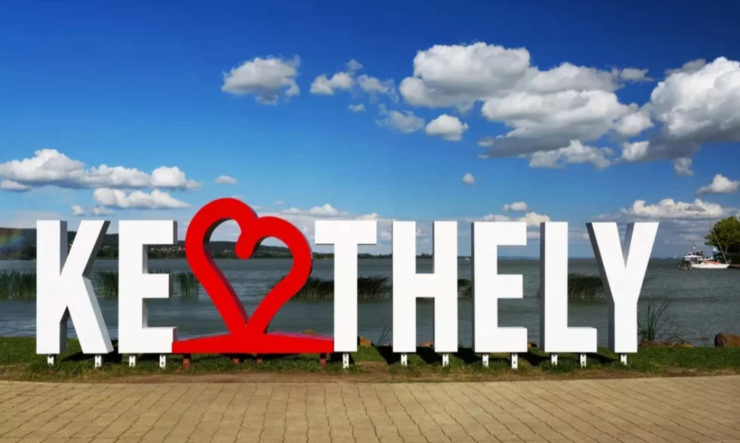 Eladó cukrászda, presszó, Keszthely