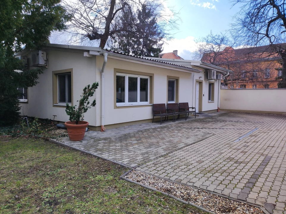 Kiadó iroda és irodaház, Budapest VIII. kerület, Bláthy Ottó u. 9.