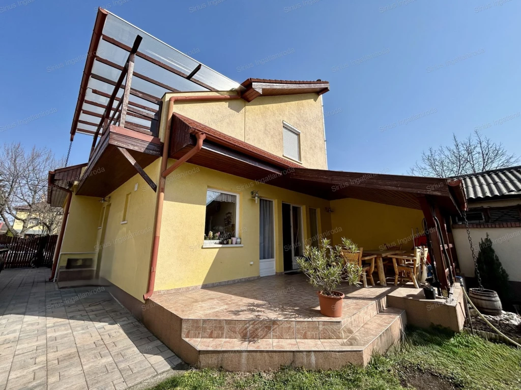 Eladó családi ház, Budapest XX. kerület, Kossuthfalva