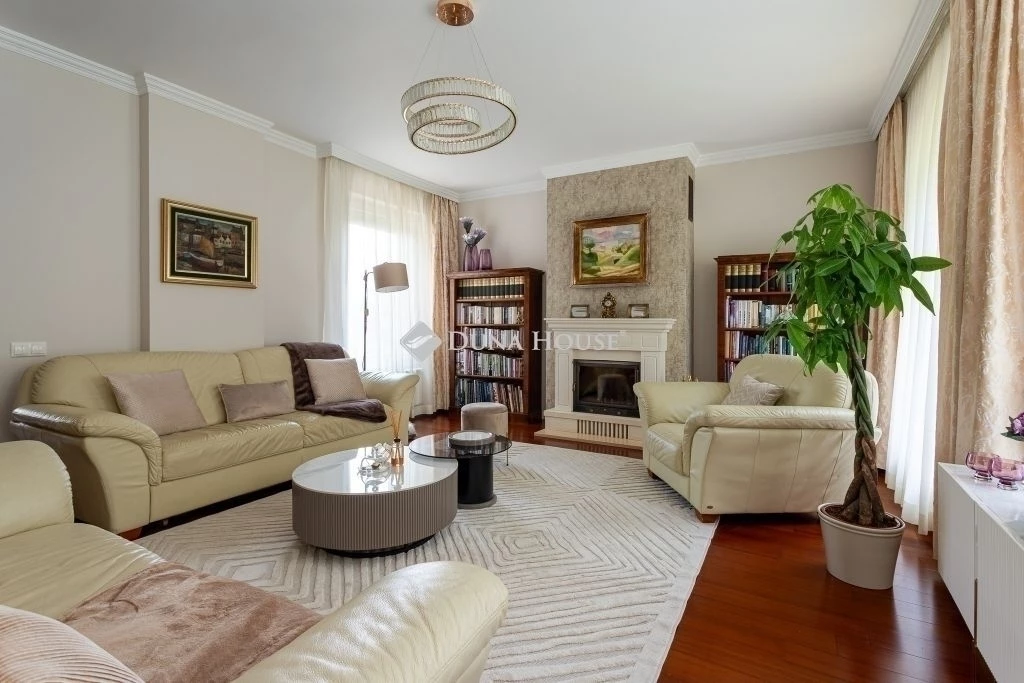 Eladó ház, Budapest 2. ker.