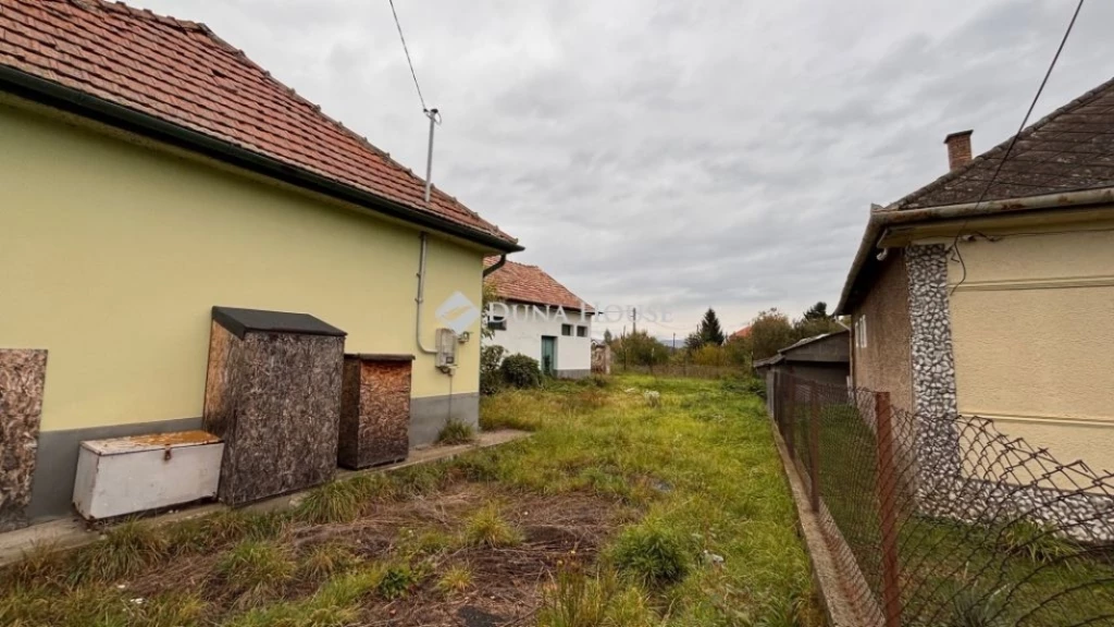 Eladó ház, Novajidrány