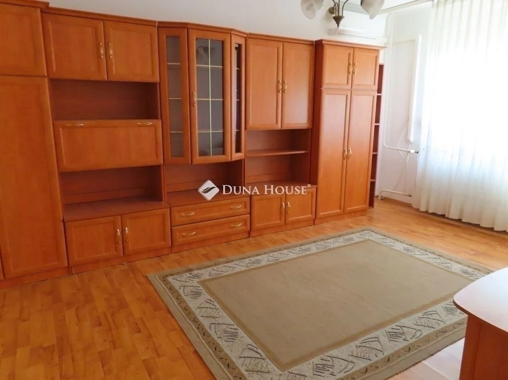 Eladó lakás, Budapest 4. ker.