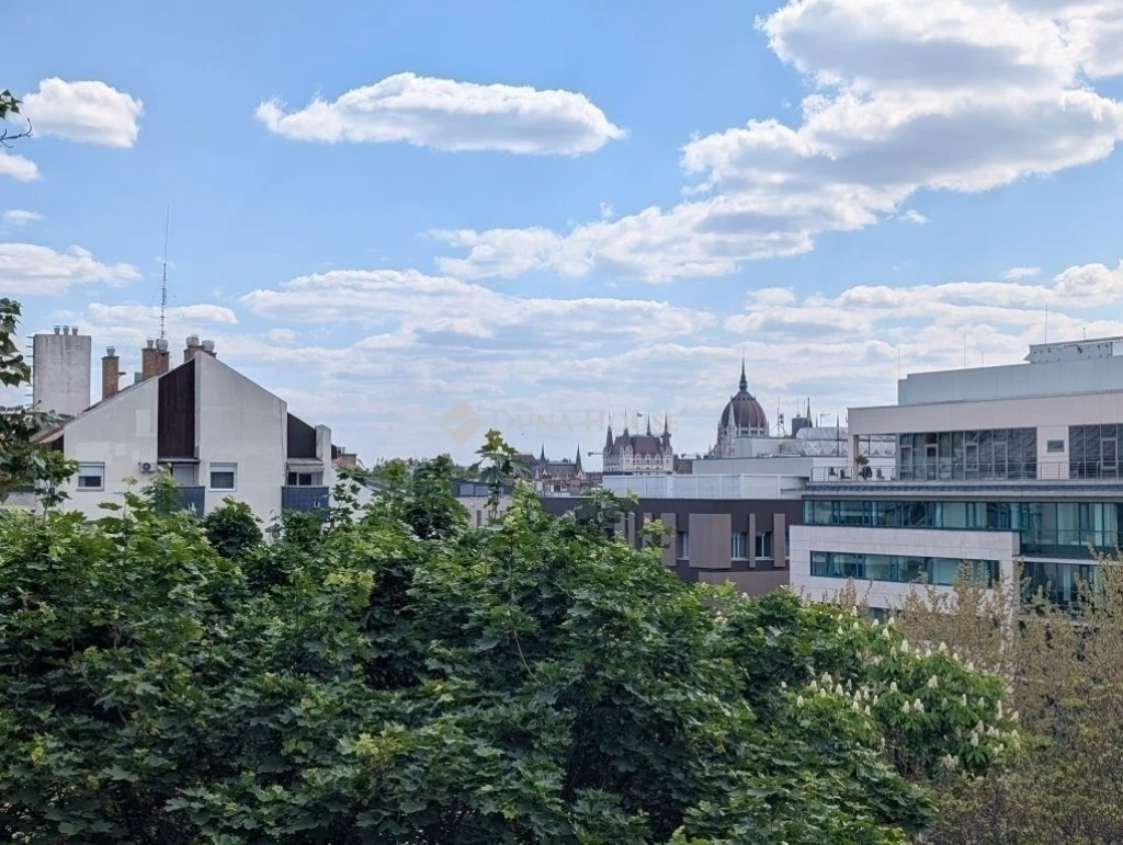 Eladó lakás, Budapest 2. ker.