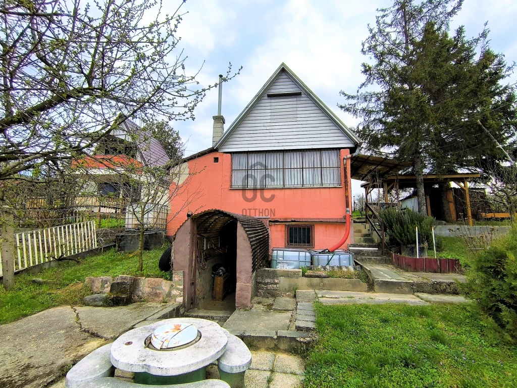 For sale holiday house, summer cottage, Tatabánya, Turul hegyoldal