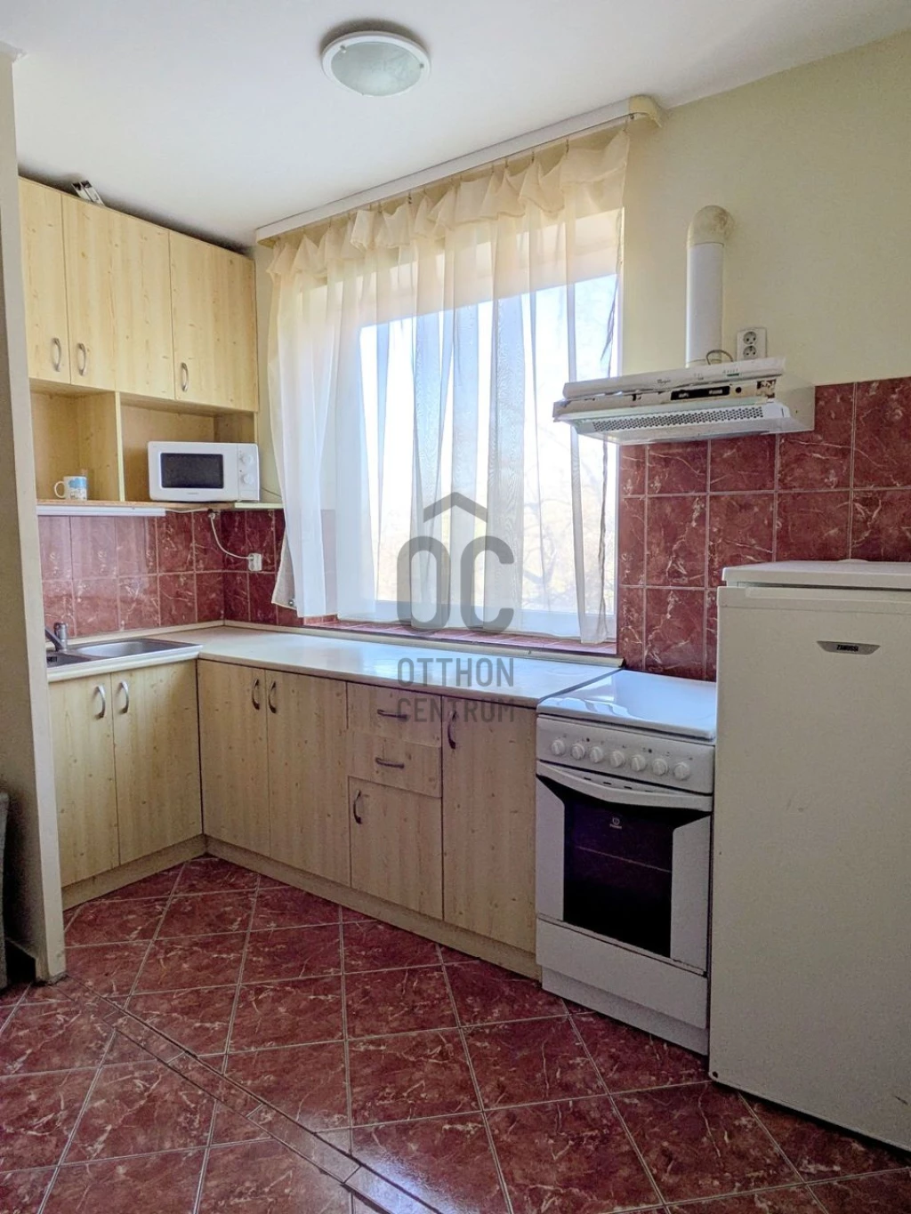 For sale brick flat, Dunaalmás, Dunaalmás