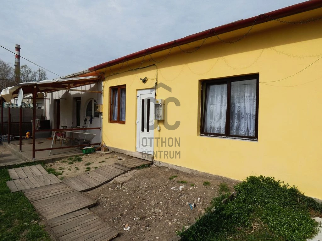 For sale terraced house, Almásfüzitő, Almásfüzitő
