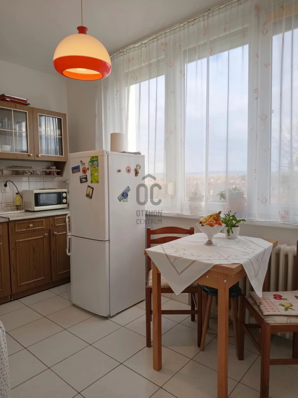 For sale brick flat, Tata, Tata