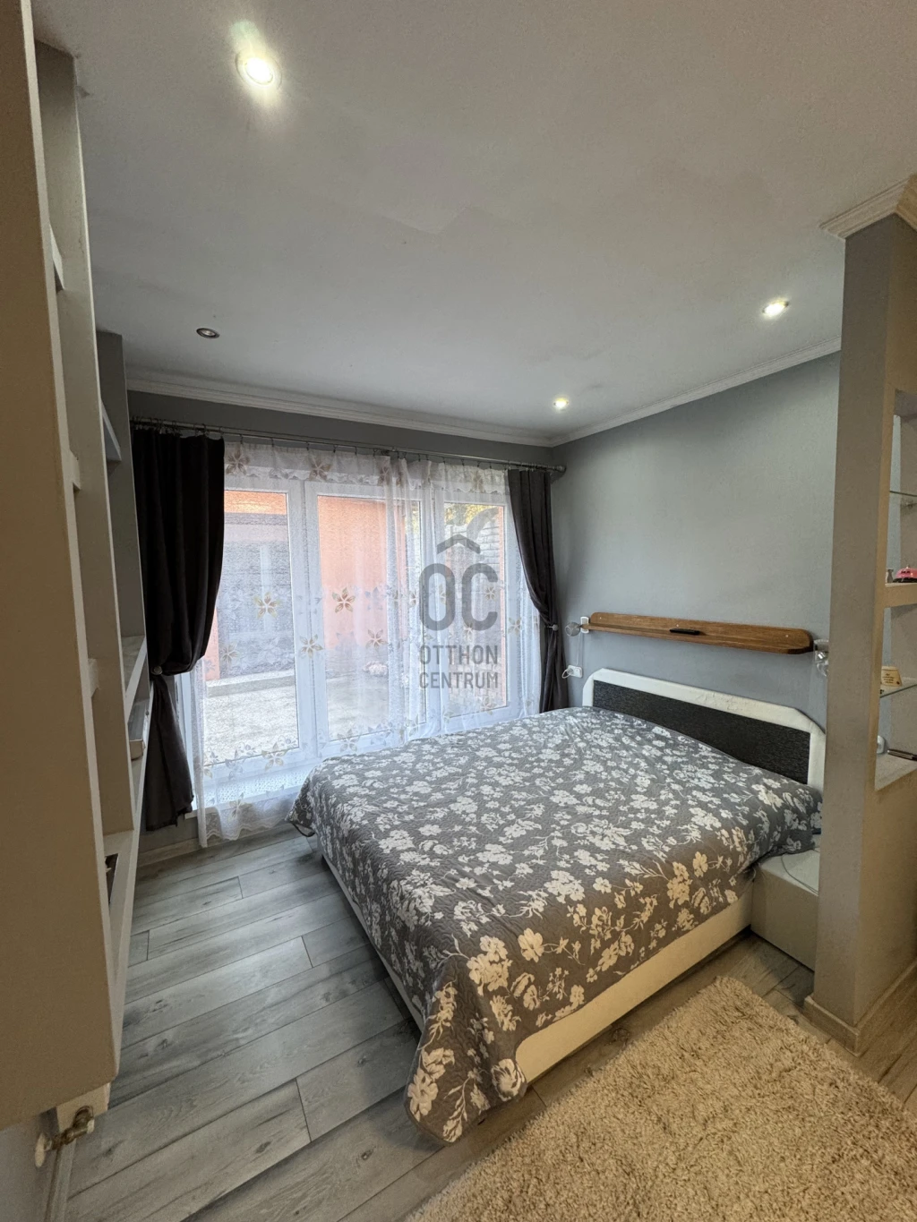 Eladó családi ház, Ács, Ács