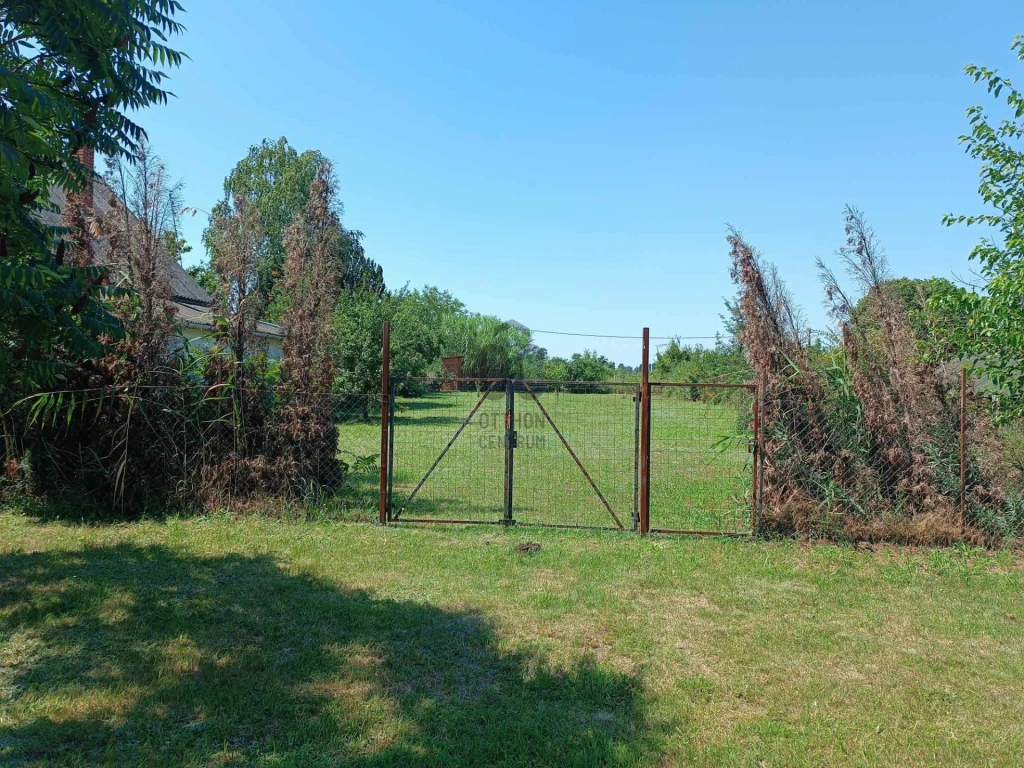 Eladó építési telek, Tiszaörs, Fürdőtelep