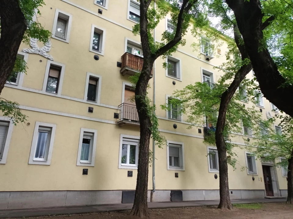 Eladó téglalakás, Debrecen, Dobozi utca