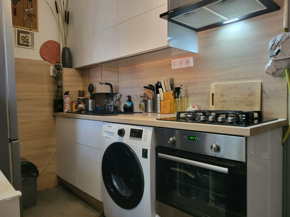 Eladó téglalakás, Debrecen