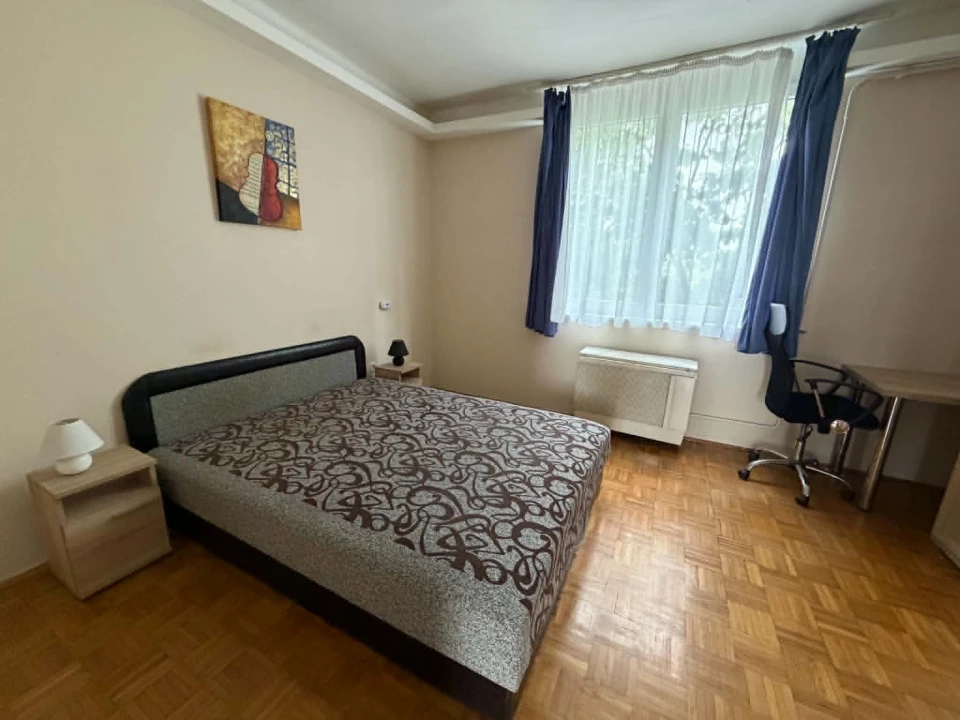 Eladó téglalakás, Debrecen, Füredi utca