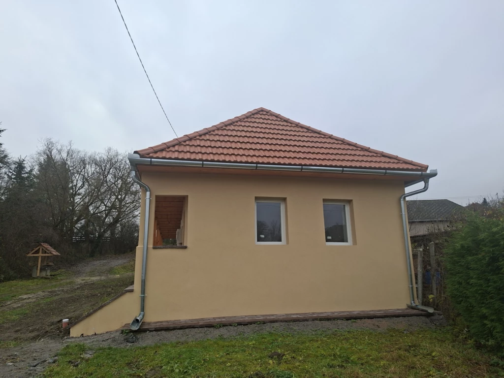 Eladó téglalakás, Füzérradvány, Petőfi Sándor utca 11