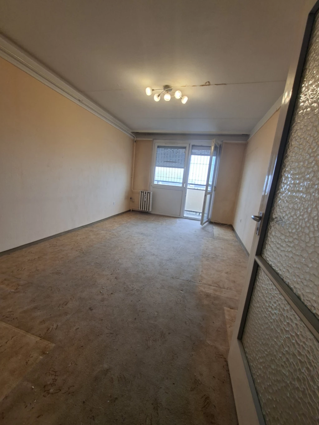 Eladó Páratlan panorámás tágas 3 szobás lakás az Avason!