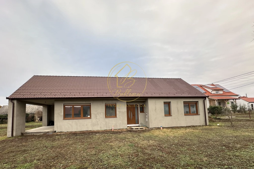 c3-1-name c2-6-name, Kozármisleny