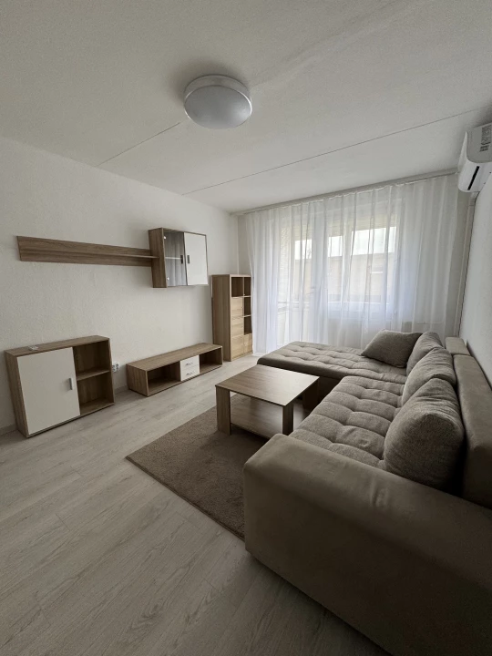 Kiadó panellakás, Debrecen, Füredi út 41