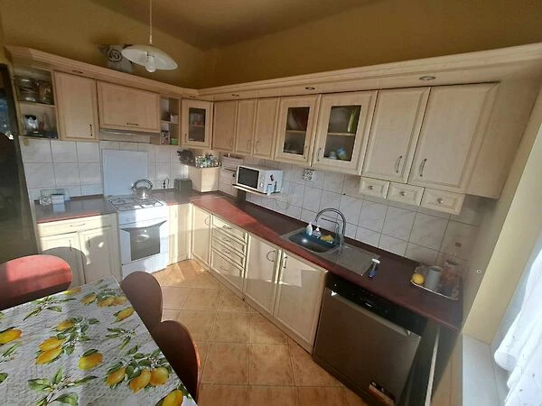 Eladó családi ház, Kaposvár