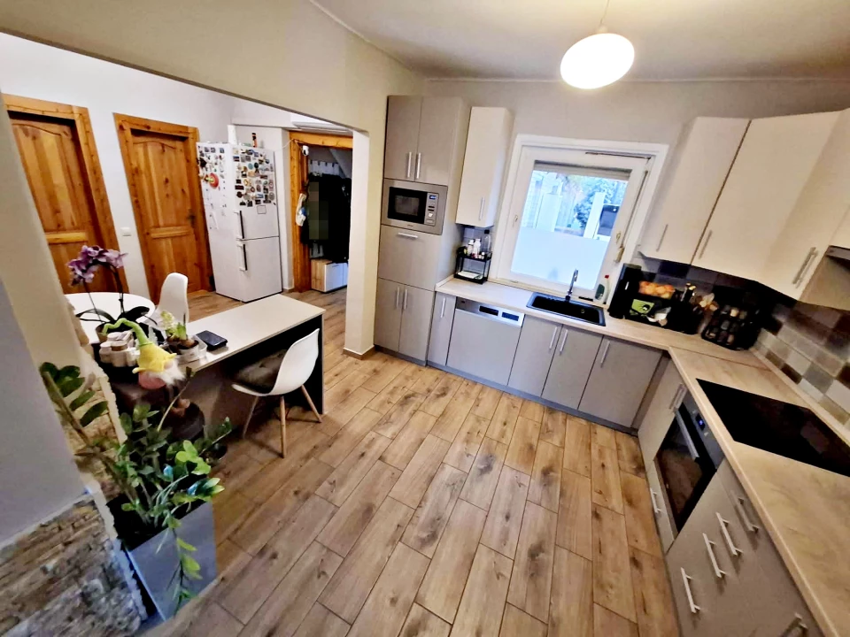 Eladó családi ház, Kaposvár