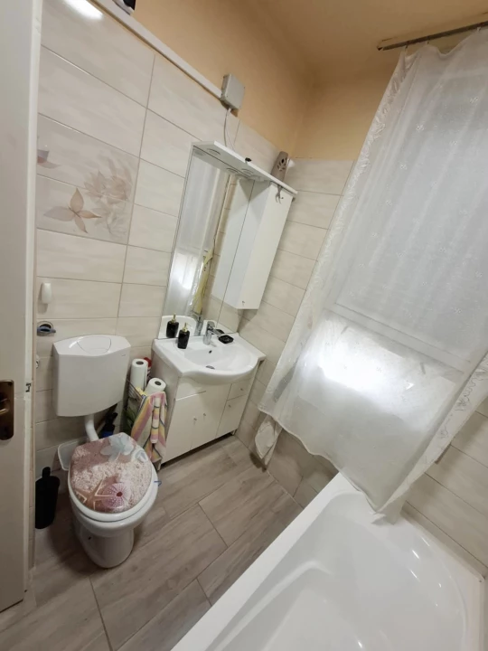 Eladó téglalakás, Kaposvár
