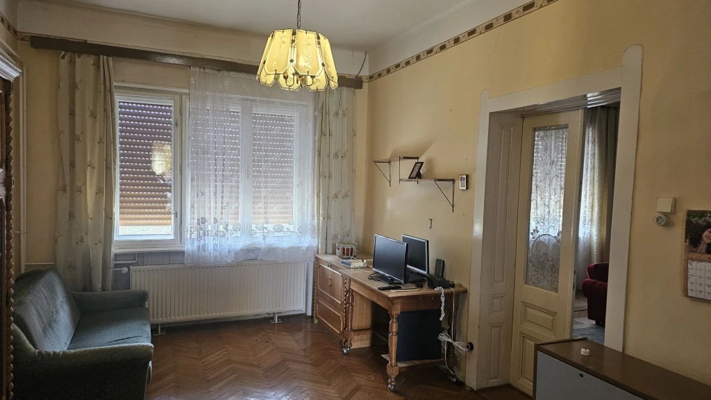 c3-1-name c2-1-name, Komló, Mecsekfalu völgy