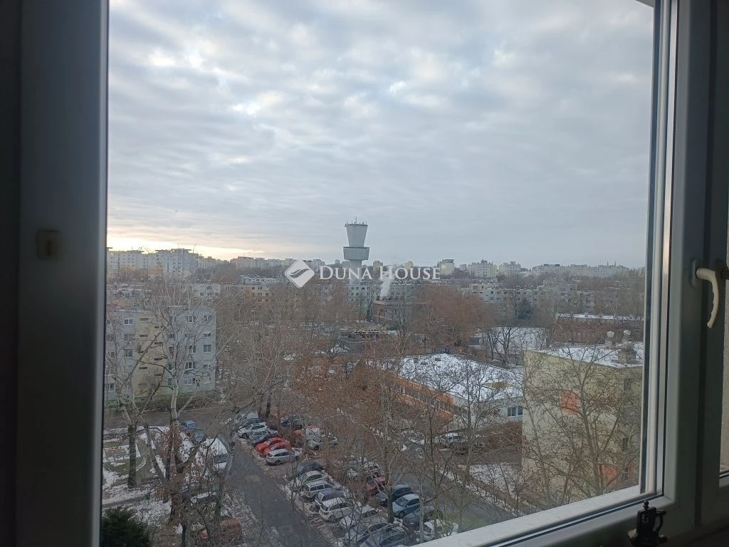 Eladó lakás, Szeged