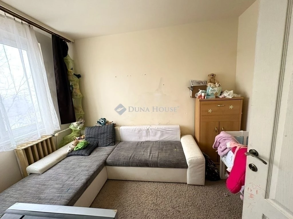 Eladó lakás, Szeged