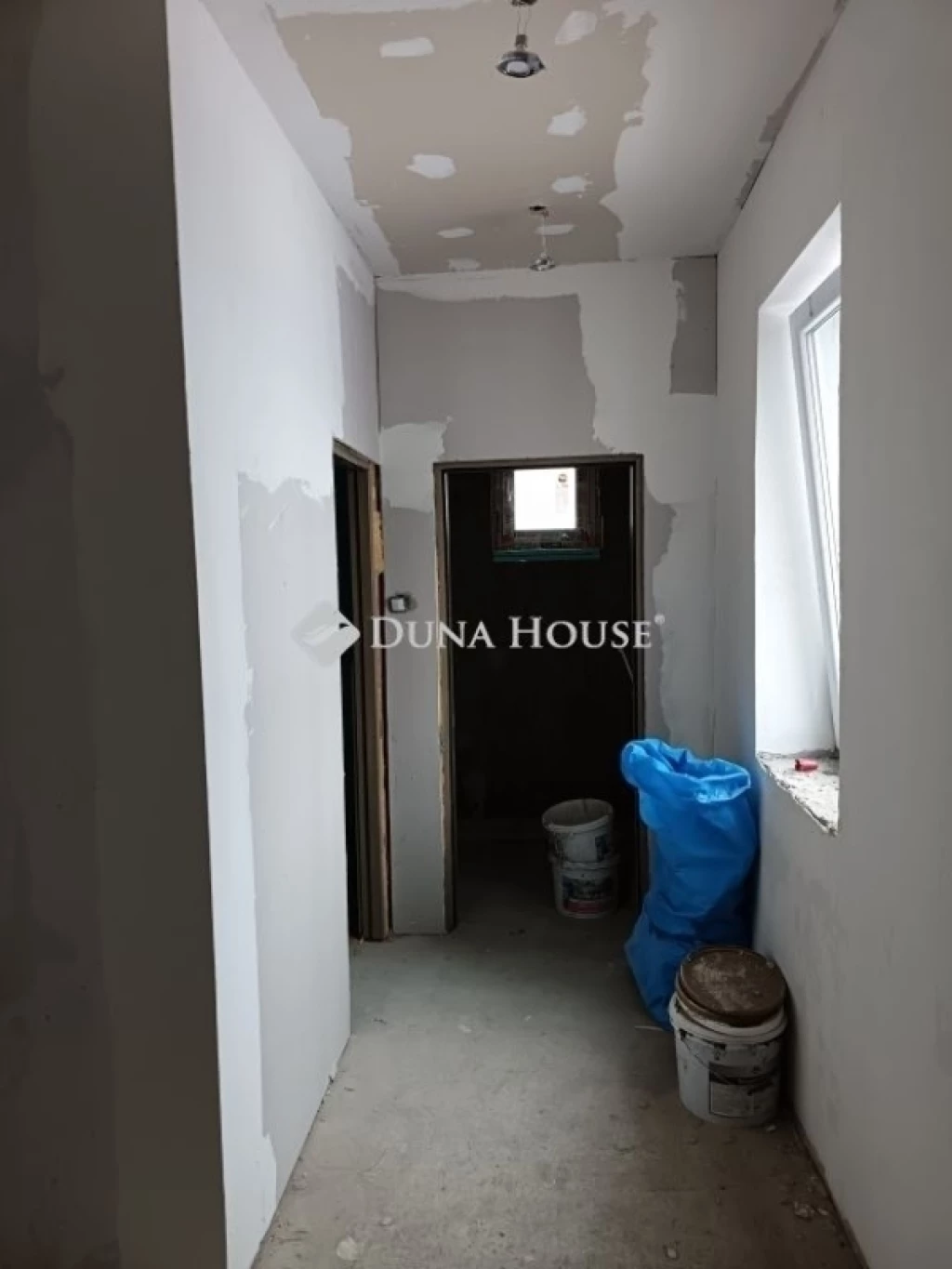 Eladó ház, Szatymaz