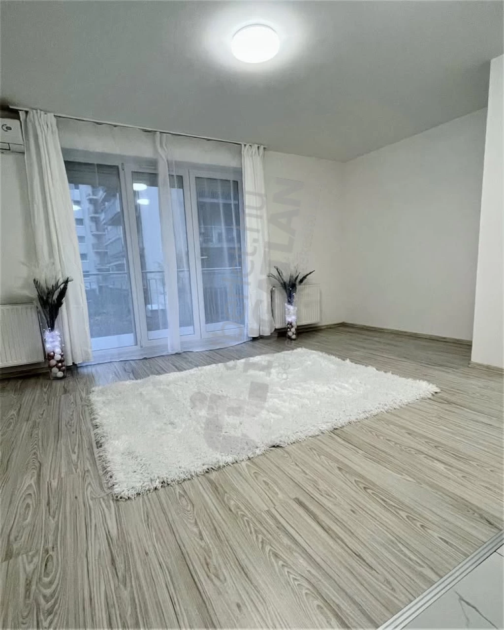 Kiadó téglalakás, Budapest VIII. kerület, Szerdahelyi utca