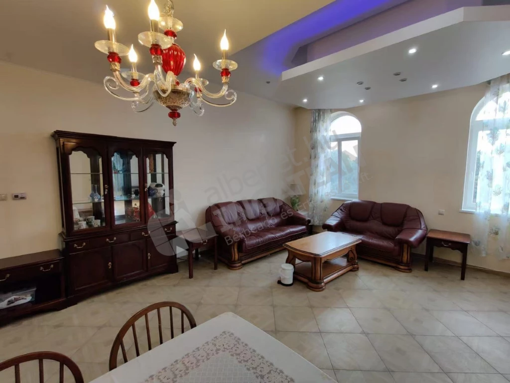 For sale brick flat, Budapest VII. kerület, Damjanich utca