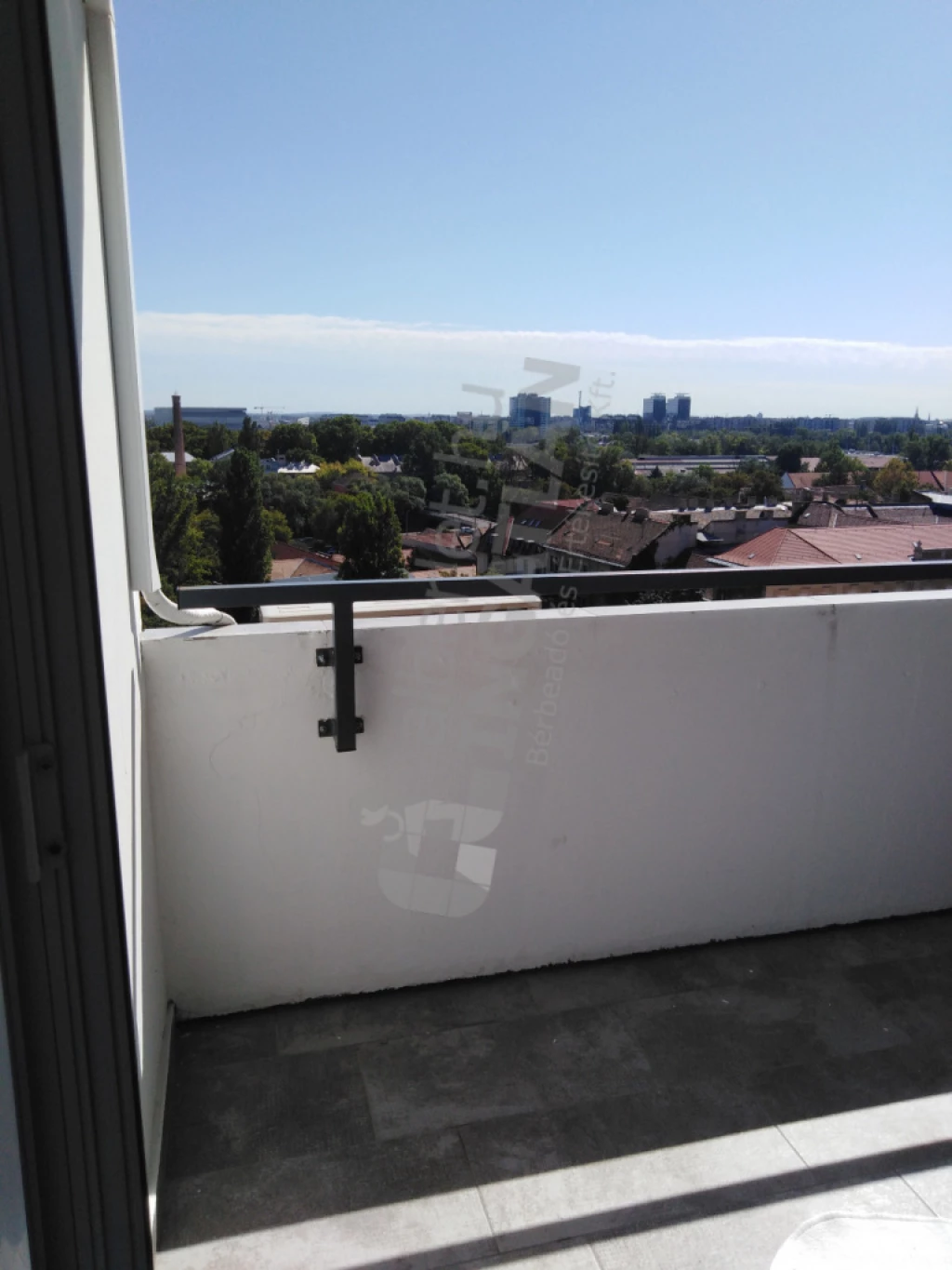 For rent panel flat, Budapest III. kerület, Vöröskereszt utca