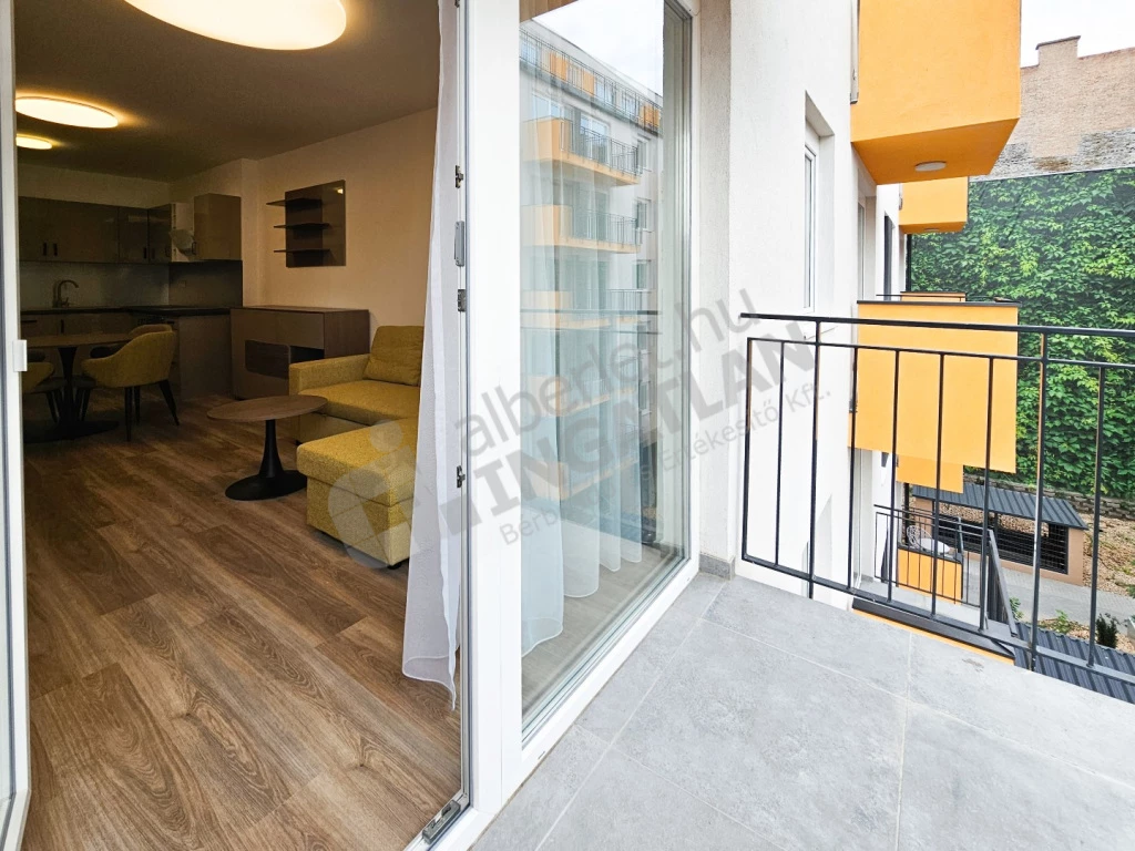 For sale brick flat, Budapest VIII. kerület, Dankó utca