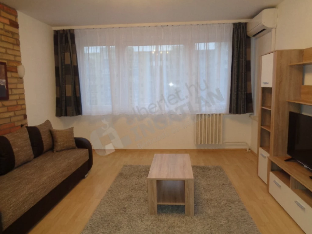 For sale panel flat, Budapest VIII. kerület, Szigony utca