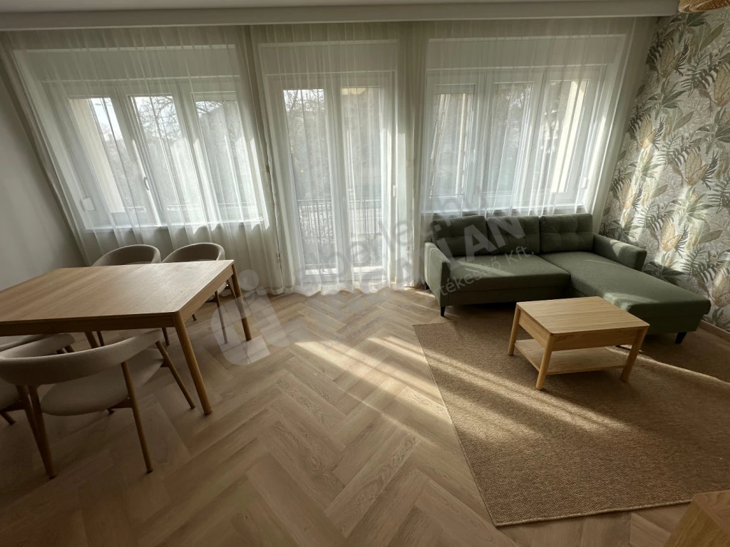 c3-2-name c2-19-name, Budapest II. kerület, Cimbalom utca