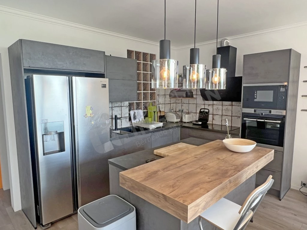 For rent brick flat, Budapest XII. kerület, Óra út