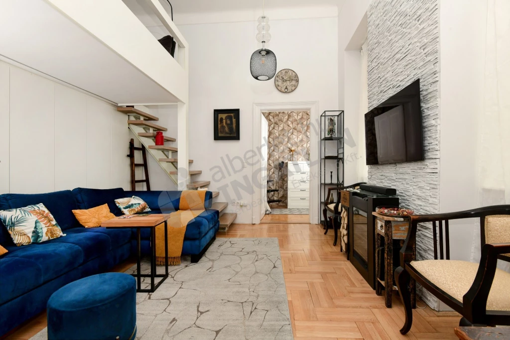 For rent brick flat, Budapest VI. kerület, Aradi utca