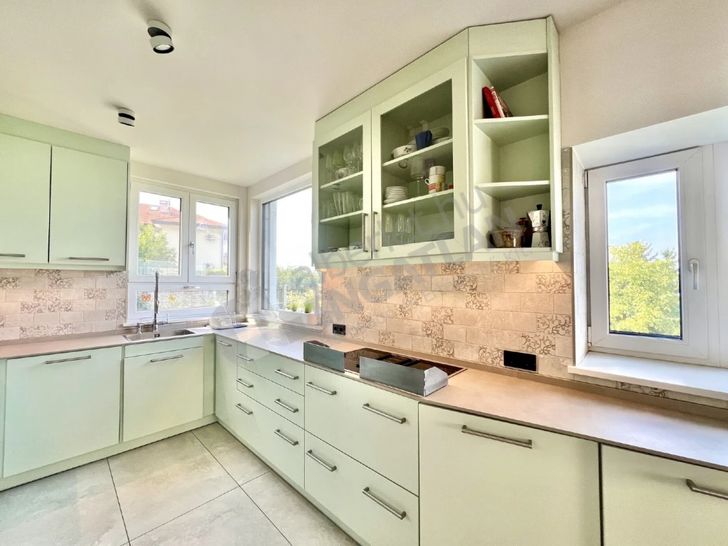 For rent brick flat, Budapest XII. kerület, Trencséni utca