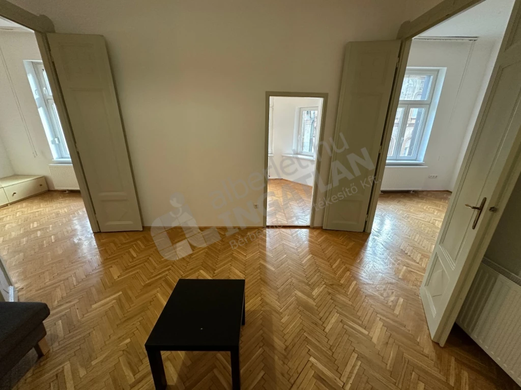 Kiadó téglalakás, Budapest VII. kerület, István utca