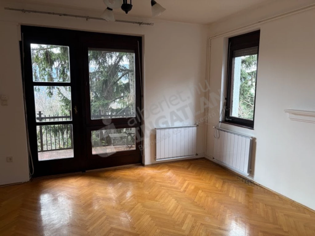 Kiadó téglalakás, Budapest II. kerület, Vöröstorony lejtő