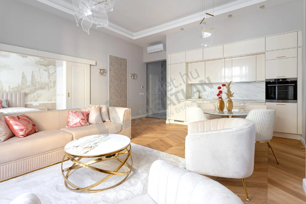 For sale brick flat, Budapest V. kerület, Nyáry Pál utca