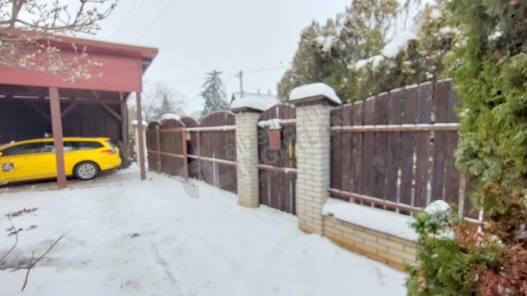 Eladó ikerház, Budapest XVI. kerület, Irha utca