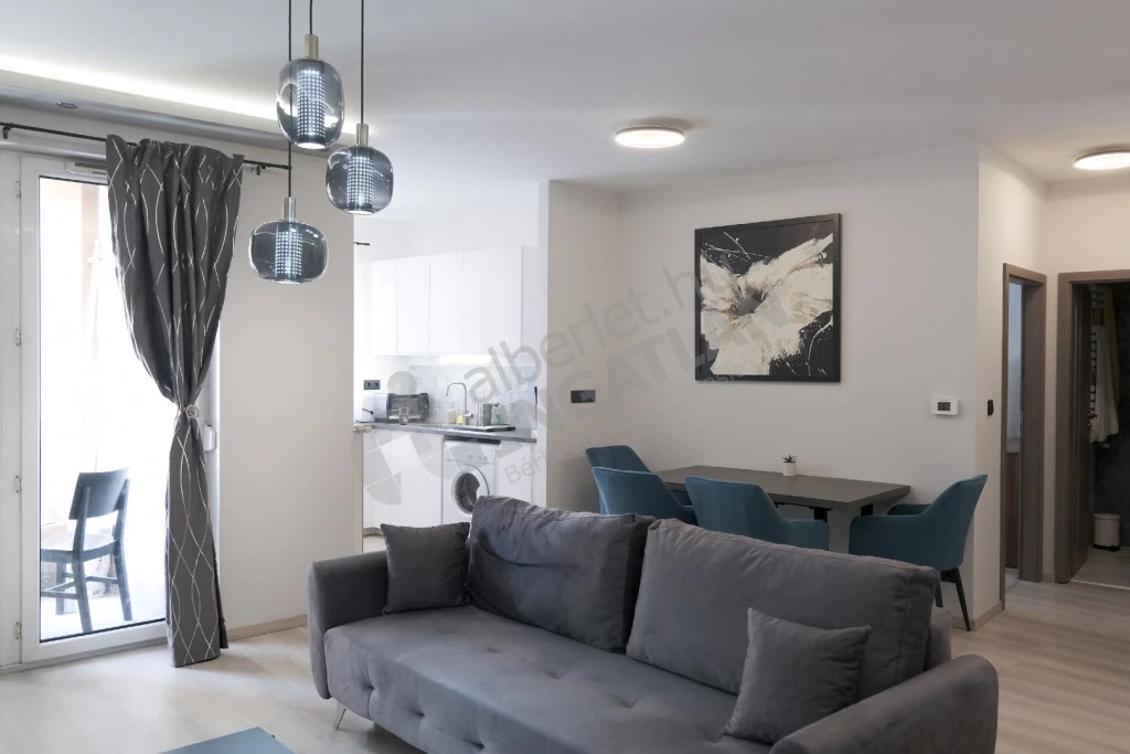 Kiadó téglalakás, Budapest VIII. kerület, Nap utca