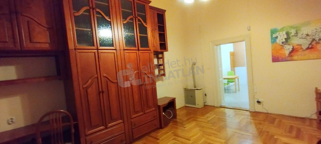 For rent brick flat, Budapest IX. kerület, Viola utca