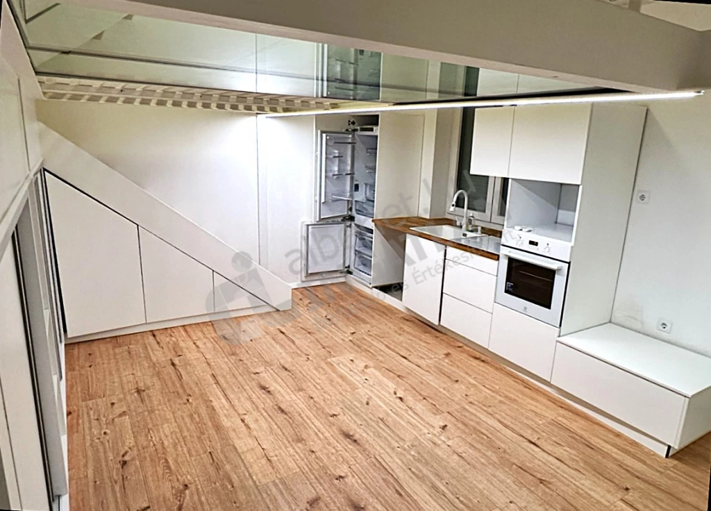 Kiadó téglalakás, Budapest VIII. kerület, Kisfaludy utca