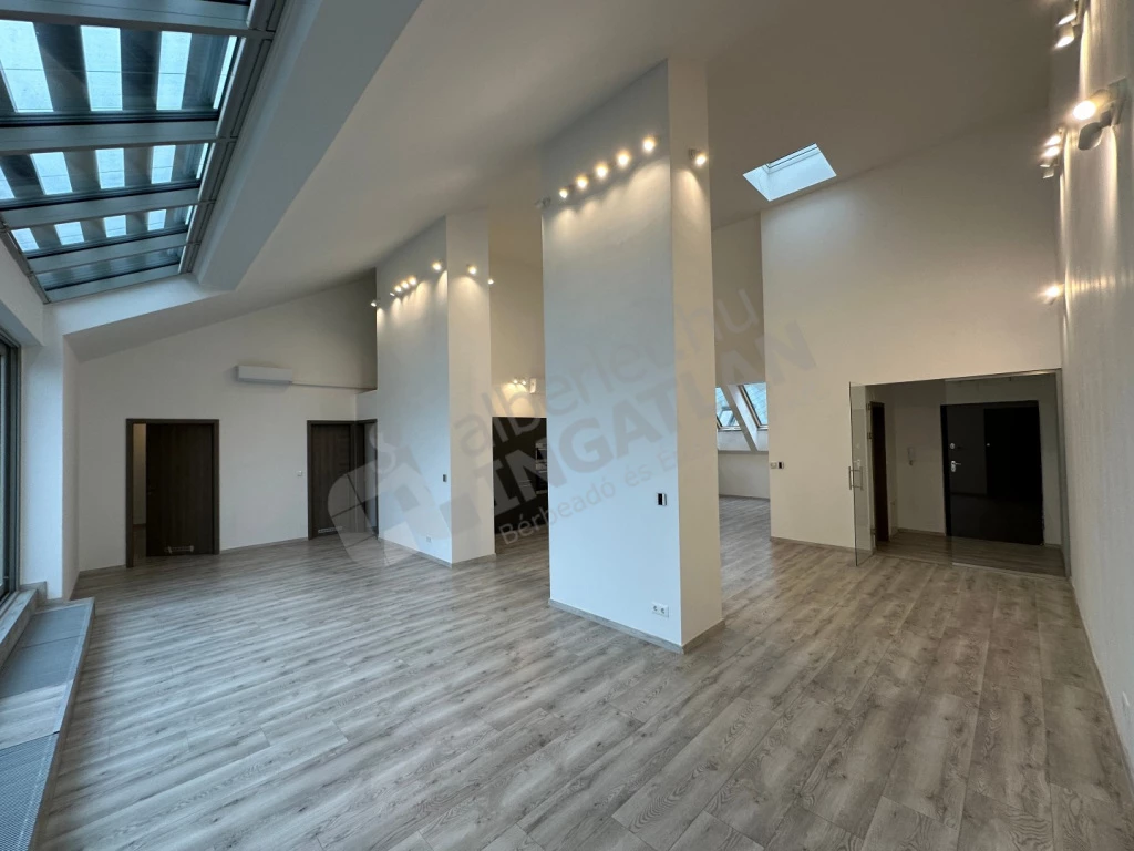 Kiadó téglalakás, Budapest VI. kerület, Andrássy út