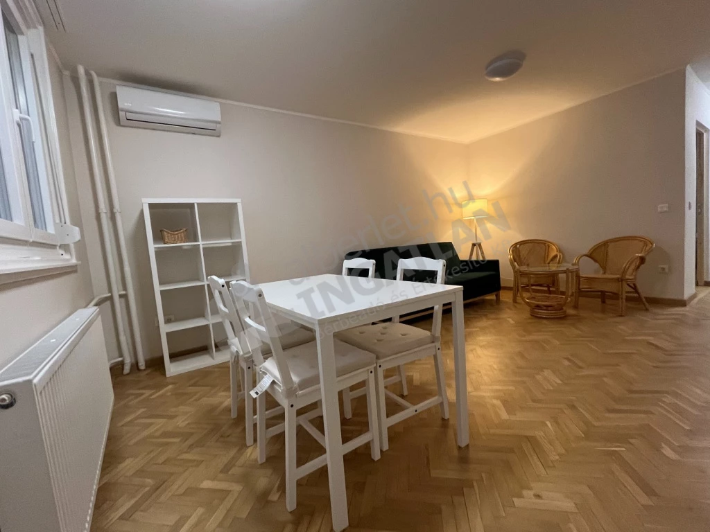 c3-2-name c2-19-name, Budapest I. kerület, Batthyány utca