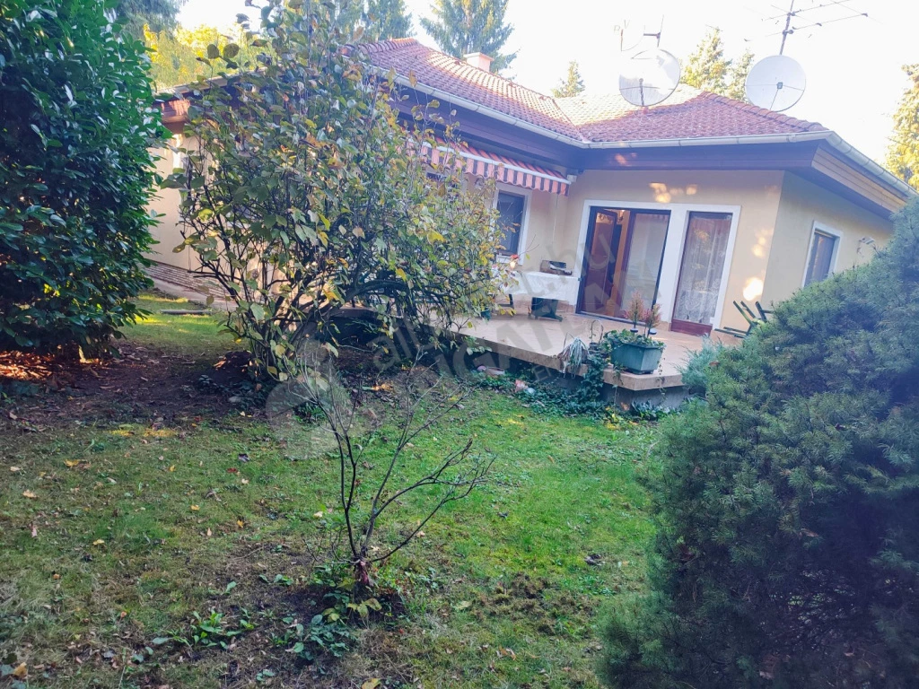 Eladó családi ház, Budapest II. kerület, Nagykovácsi út