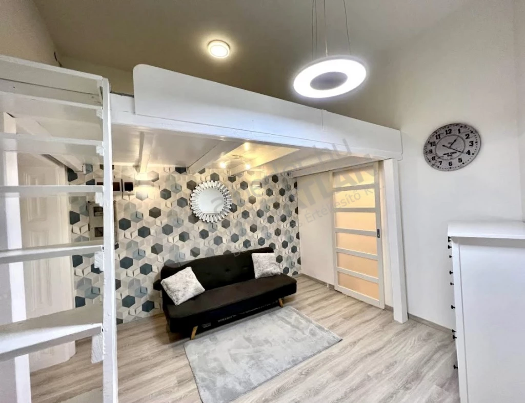 For rent brick flat, Budapest V. kerület, Kecskeméti utca